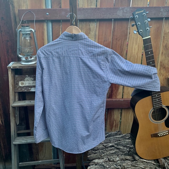 Hudson Barrow soft button down. - Picture 2 of 4